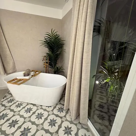 度假居 Exclusive & Private By Gandara Luxury